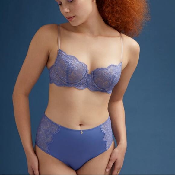 Thirdlove Lace Balconette Bra in Blue. - Picture 1 of 8